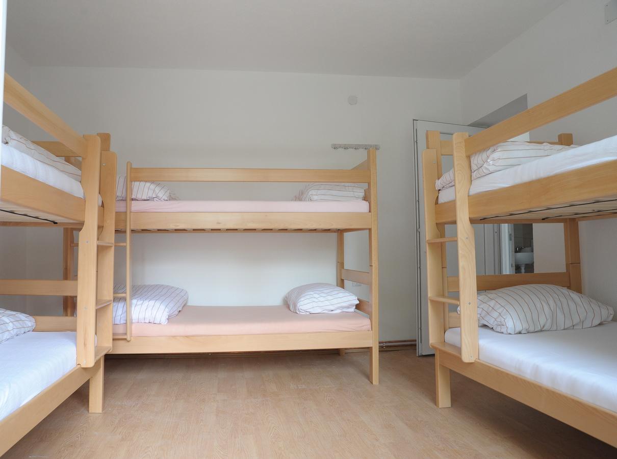 Hostel Omega Banja Luka Exterior photo